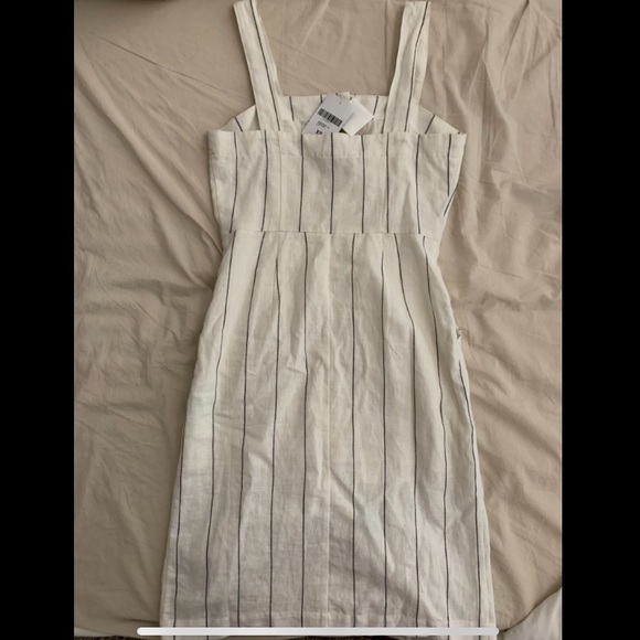 White and black striped midi dress - Picture 2 of 2